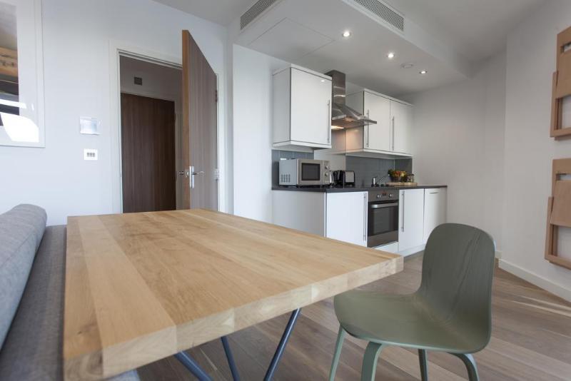 Aparthotel Adagio London Brentford Buitenkant foto